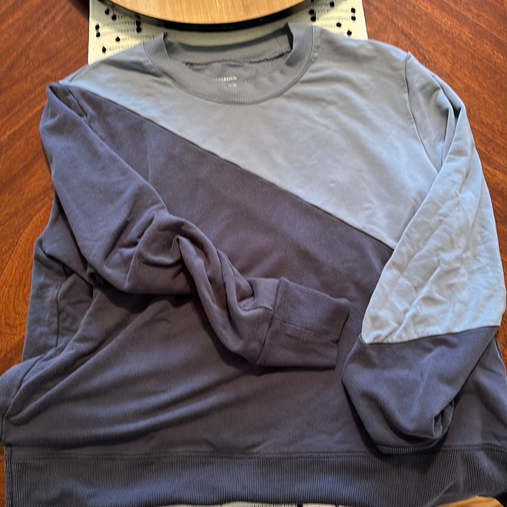 Summer salt sweatshirt